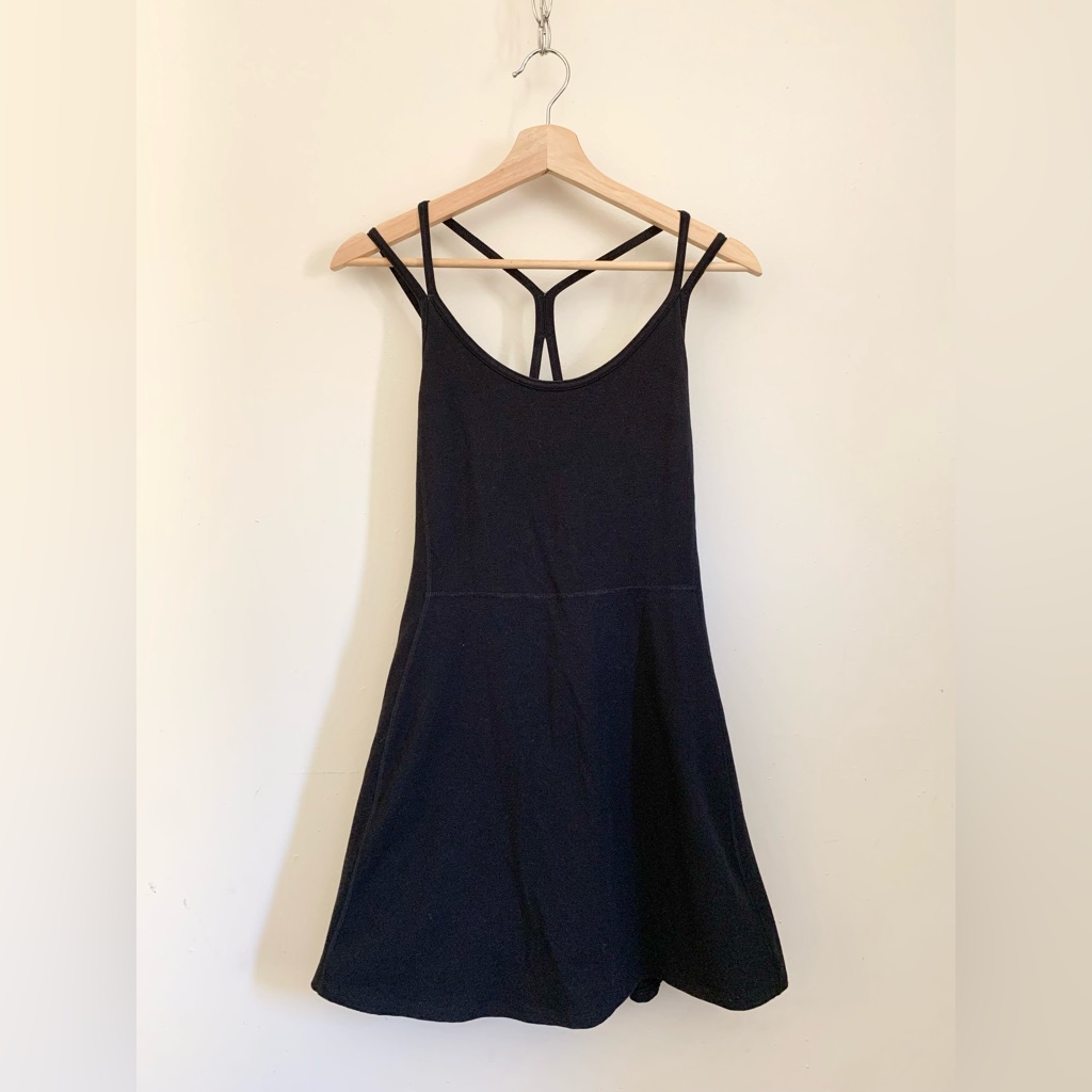 Old Navy Active Black Strappy Tennis Dress With Built In Shorts Medium